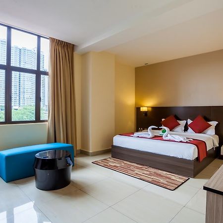 Dolphin Hotel, Chow Kit Kuala Lumpur Esterno foto