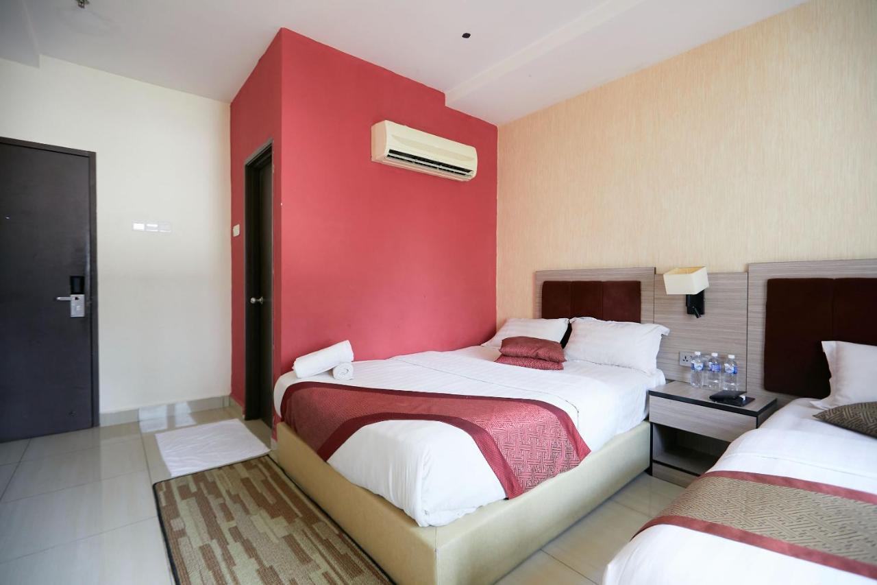 Dolphin Hotel, Chow Kit Kuala Lumpur Esterno foto